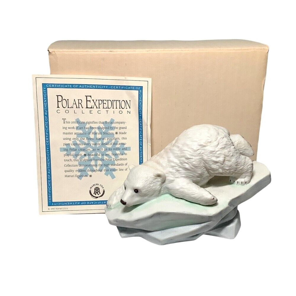 VTG Maruri Porcelain Polar Bear Sliding Arctic Animal Figurine P-9003 + Box COA